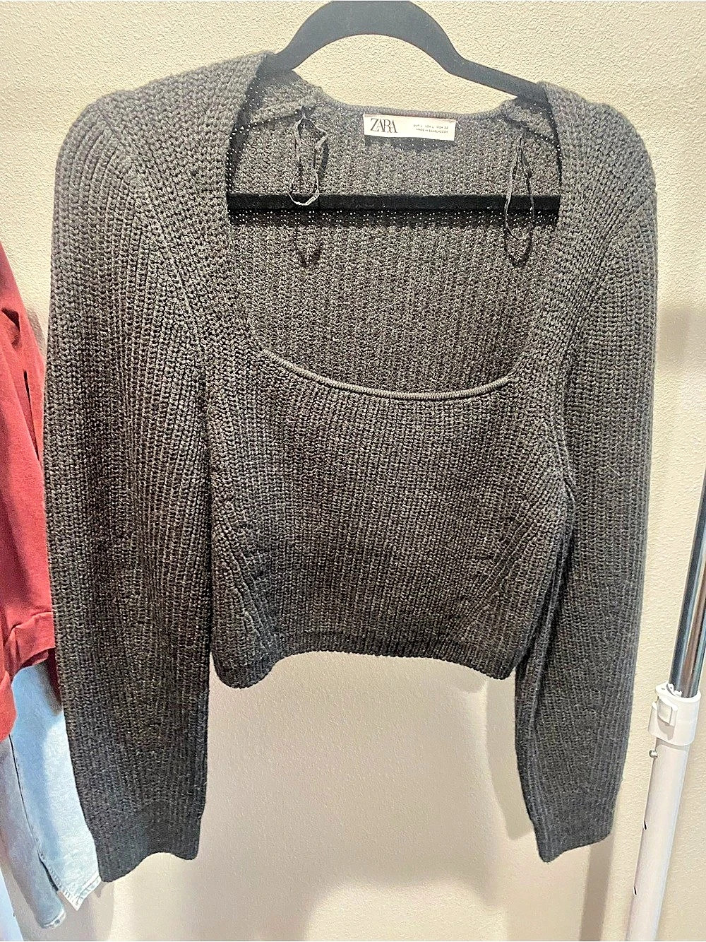 Zara Gray Cropped Sweater Size Medium